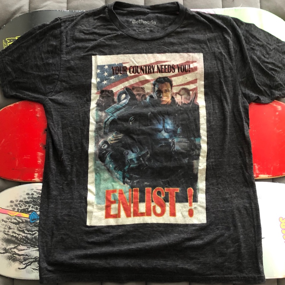Fallout “Enlist!” tee